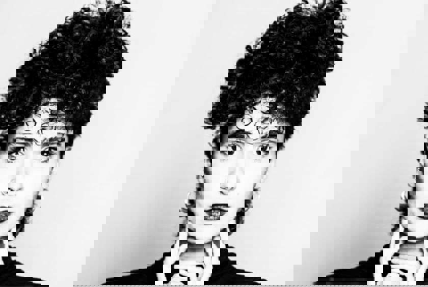 S3, E1: Pop Goes Palestine