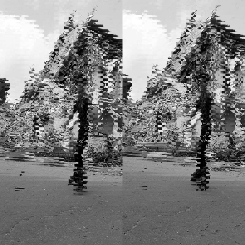 amos_trust_on_location_shareef_sarhan_rollerskates_photograph.jpg
