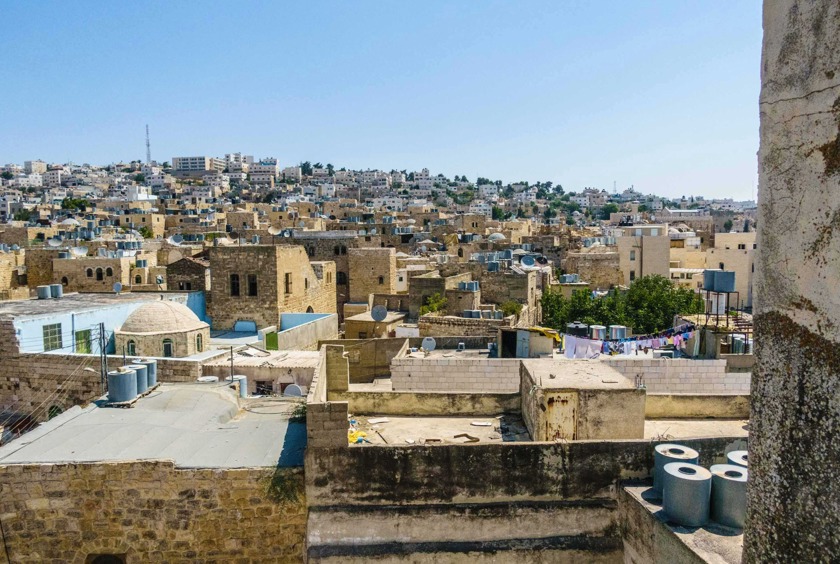 S5, E1: Hebron: A City Divided